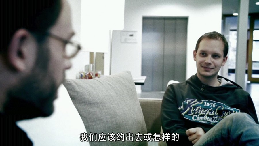 《现实生活中的海盗湾》剧照-3